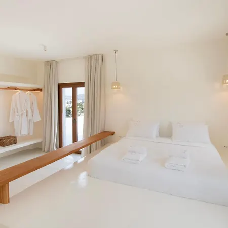 The Shelter - A Milos Project Adamantas (Milos)